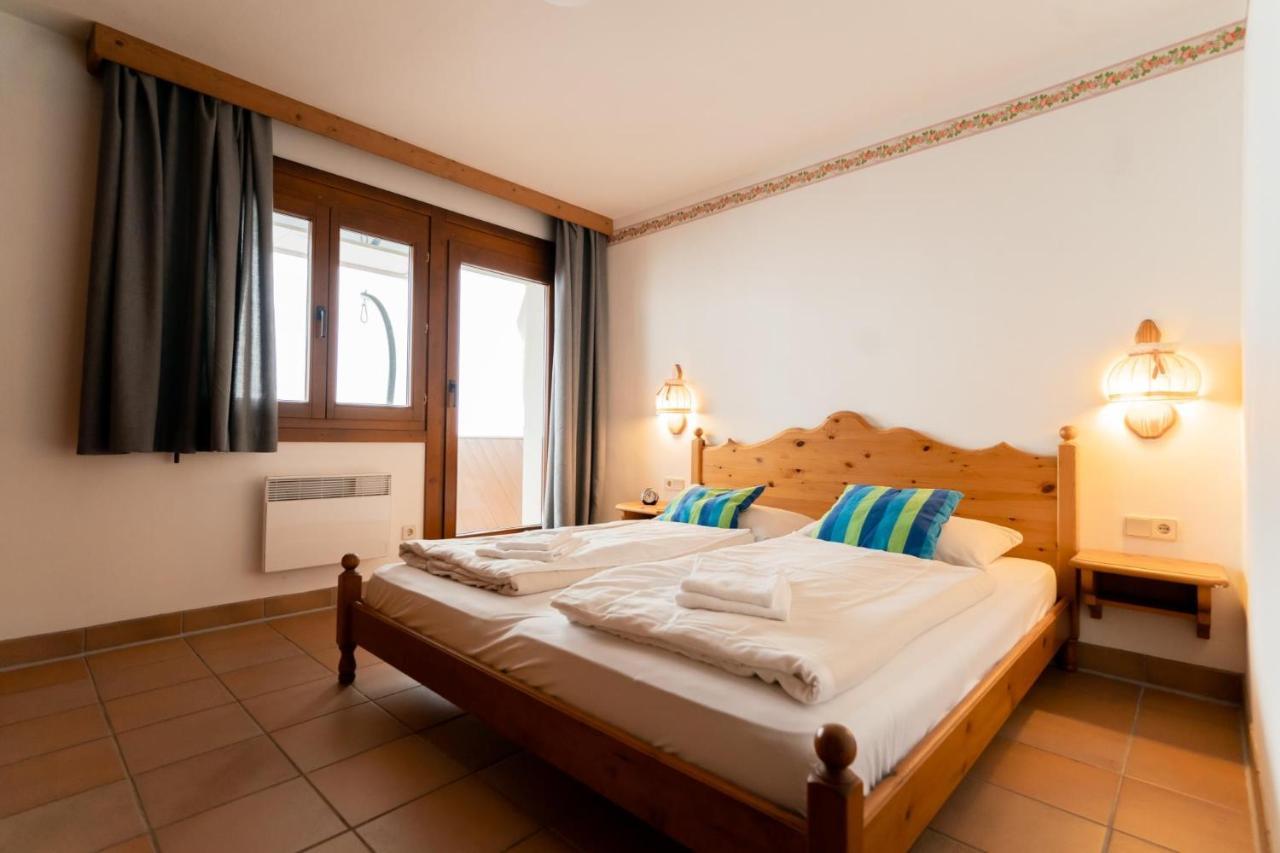 Apartment Weitblick - Almresort Gerlitzen เทรฟเฟน ภายนอก รูปภาพ